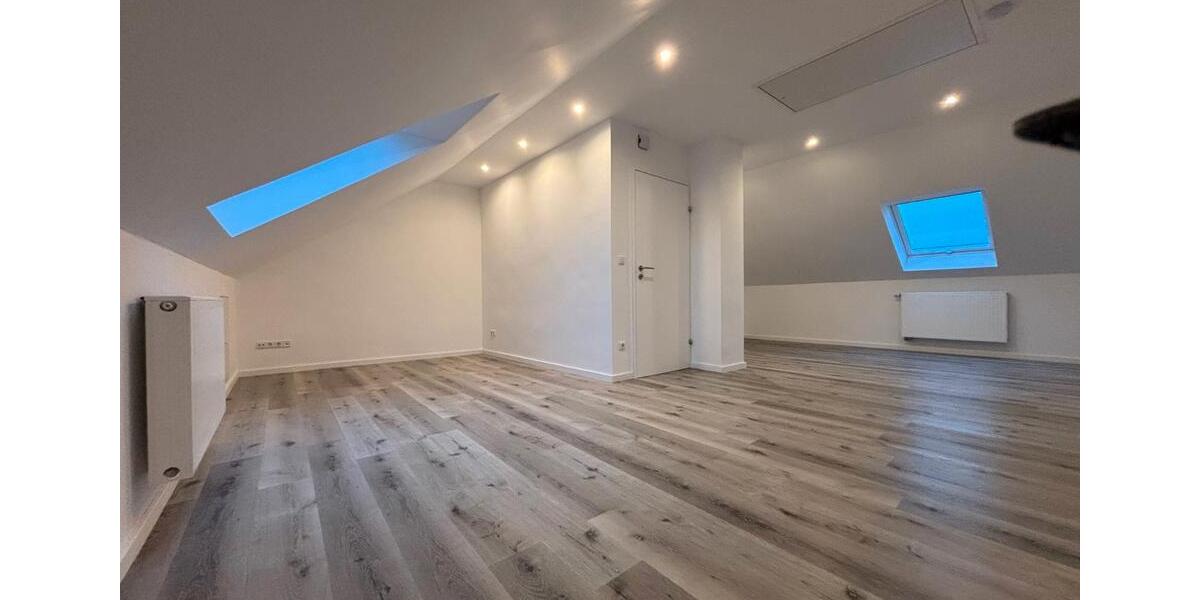 Reihenhaus Frankfurt am Main Bonames - 4.5 Zimmer, 138 m&sup2;, 2.000&euro; | Angebot:26048024