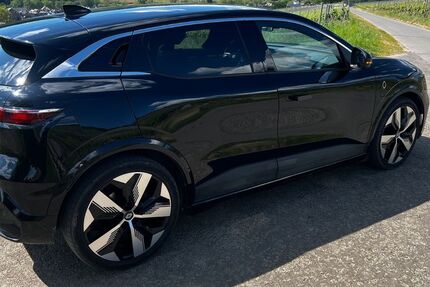 Renault Megane E-TECH 44.000 km 22.900 &euro; Zeltingen-Rachtig 54492