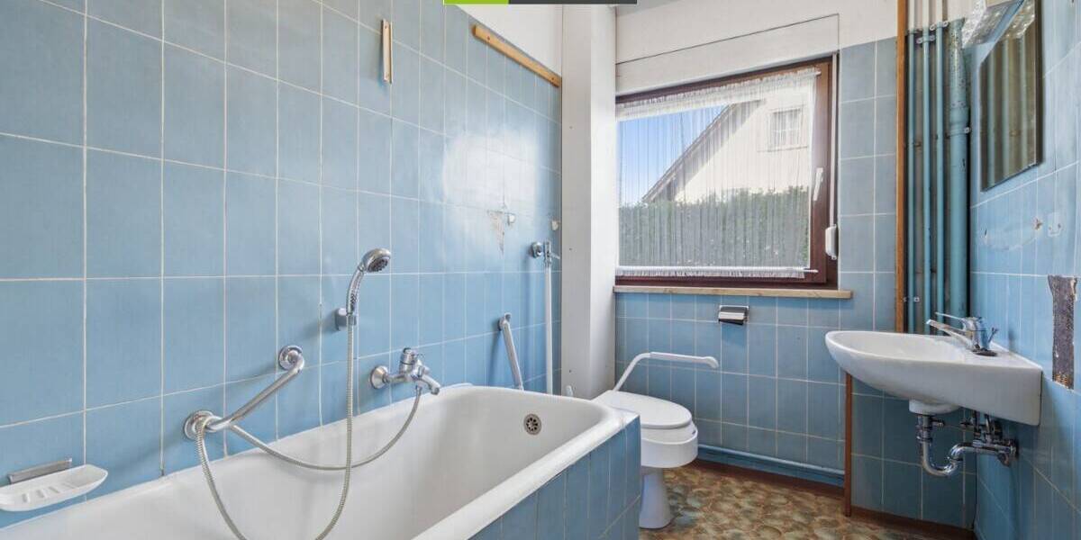 Mehrfamilienhaus, Wohnhaus Weingarten - 8 Zimmer, 186 m&sup2;, 449.000&euro; | Angebot:26474937