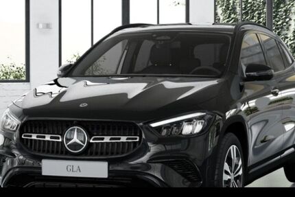 Mercedes-Benz GLA 180 9.608 km 39.990 &euro; Düsseldorf 40470