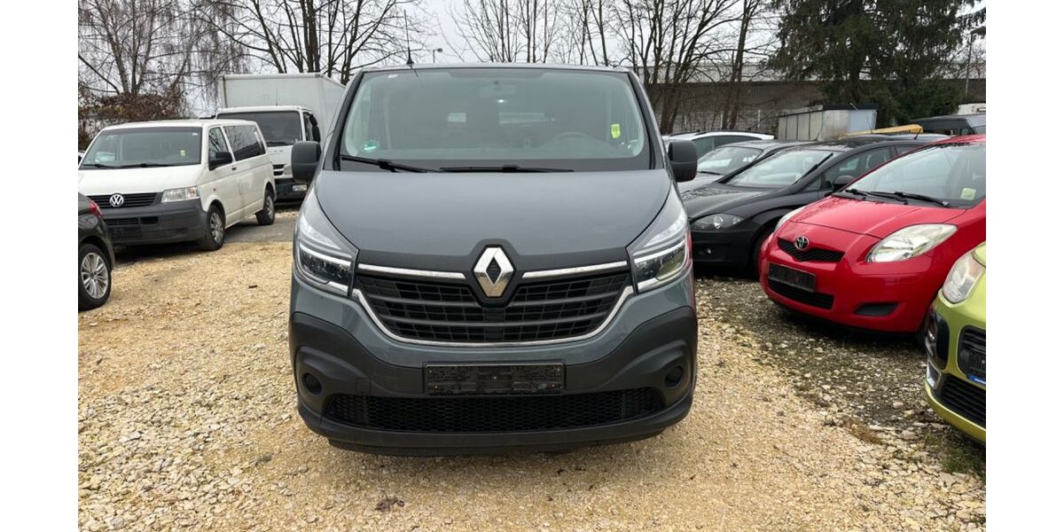 Renault Trafic 199.100 km 8.999 &euro; Neu-Ulm 89231
