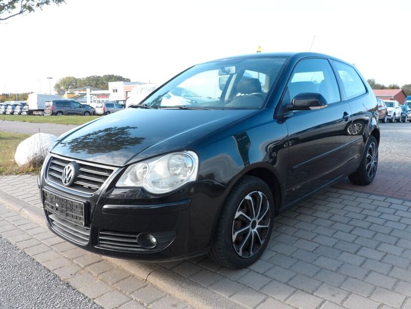 VW Polo 161.087 km 3.690 € Greifswald 17489