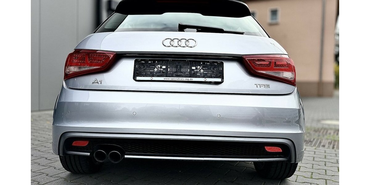 Audi A1 / S-Line / Navi / Xenon / Nur 77 Tkm. 77.000 km 12.900 &euro; Mönchengladbach 41066