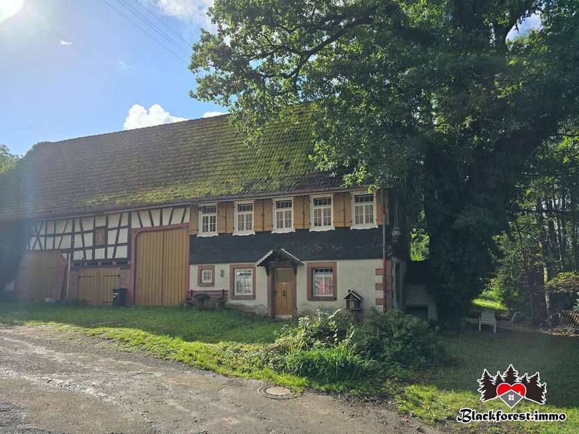 Haus zum Kaufen in Loßburg 285.000 € 126 m²