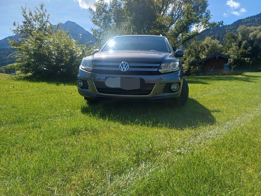 VW Tiguan 138.200 km 15.499 € Anger 83454