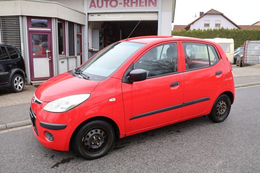 i10