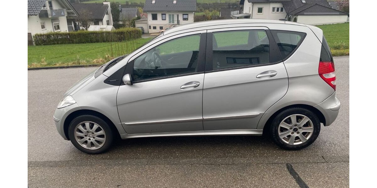 Mercedes-Benz A 150 52.120 km 4.200 &euro; Mühlheim 78570