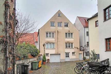 Haus Augsburg - 8 Zimmer, 129 m&sup2;, 795.000&euro; | Angebot:26032407