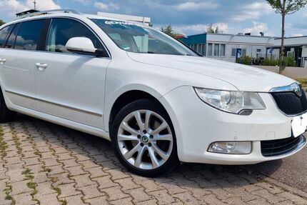 Skoda Superb 227.800 km 5.800 &euro; München 81671