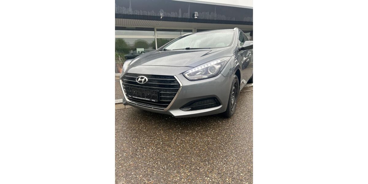 Hyundai i40 190.600 km 6.800 &euro; Müllheim 79379