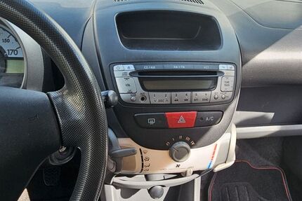 Peugeot 107 253.923 km 1.400 € Ottweiler 66564