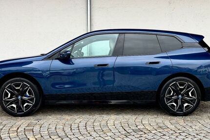 BMW iX 117.189 km 43.800 &euro; München 81245