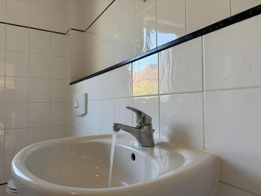 3,5Zimmerwohnung, Balkon, EBK und Garage! Provisionsfrei!!