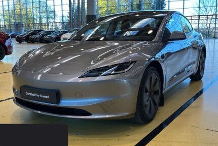 Tesla Model 3 10.762 km 47.900 € Hanau 63457