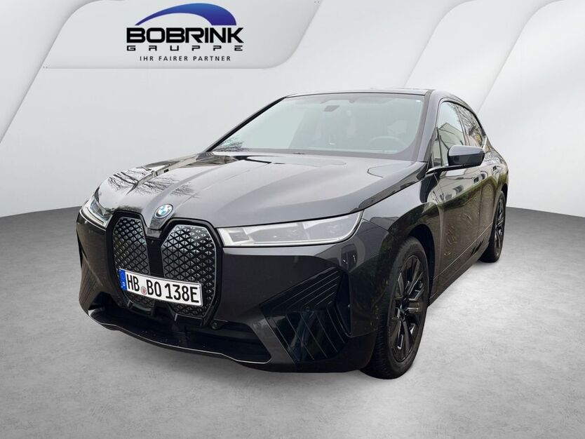BMW iX 14.900 km 84.000 € Bremen 28329
