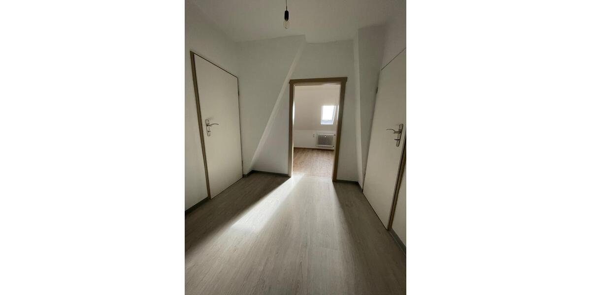 Einfamilienhaus Bebra - 5 Zimmer, 140 m&sup2;, 1.200&euro; | Angebot:26183188