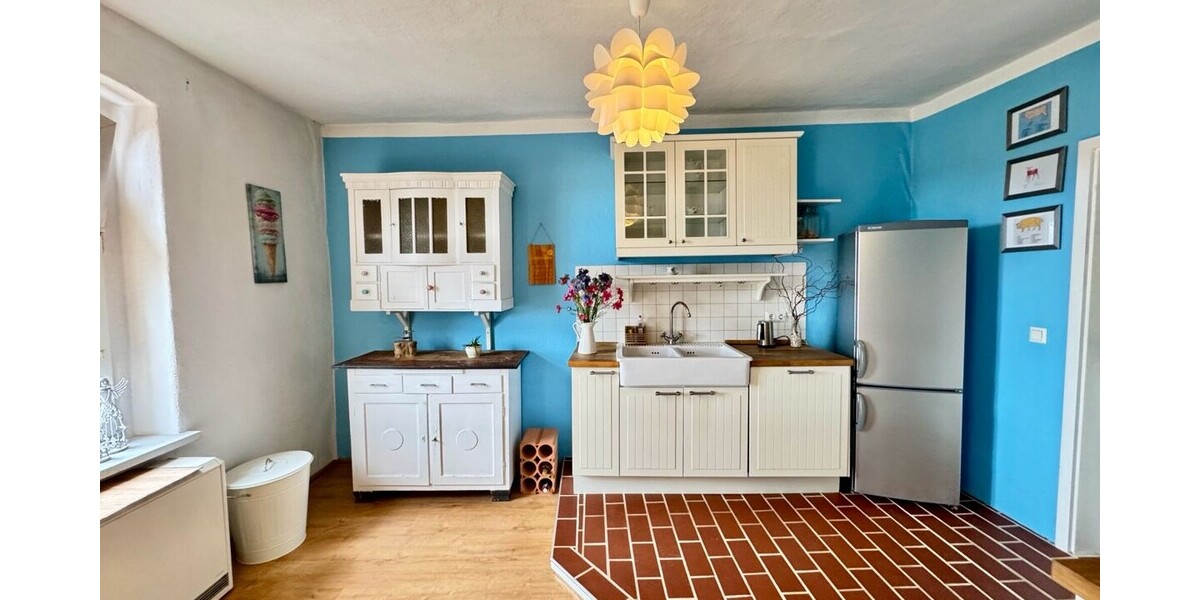 HORN IMMOBILIEN ++ Wohnhaus mit zwei Wohneinheiten und Gartengrundstück am See in Penkun - Reihenhaus Penkun | Angebot:27265756