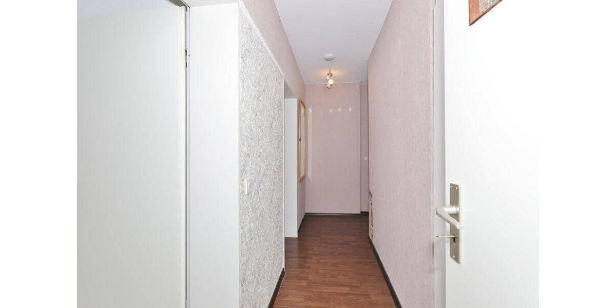 Etagenwohnung Wilhelmshaven Innenstadt - 4 Zimmer, 88 m&sup2;, 165.000&euro; | Angebot:26825646