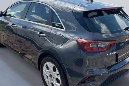 Kia ceed / Ceed 30.300 km 16.990 &euro; Mörslingen 89435
