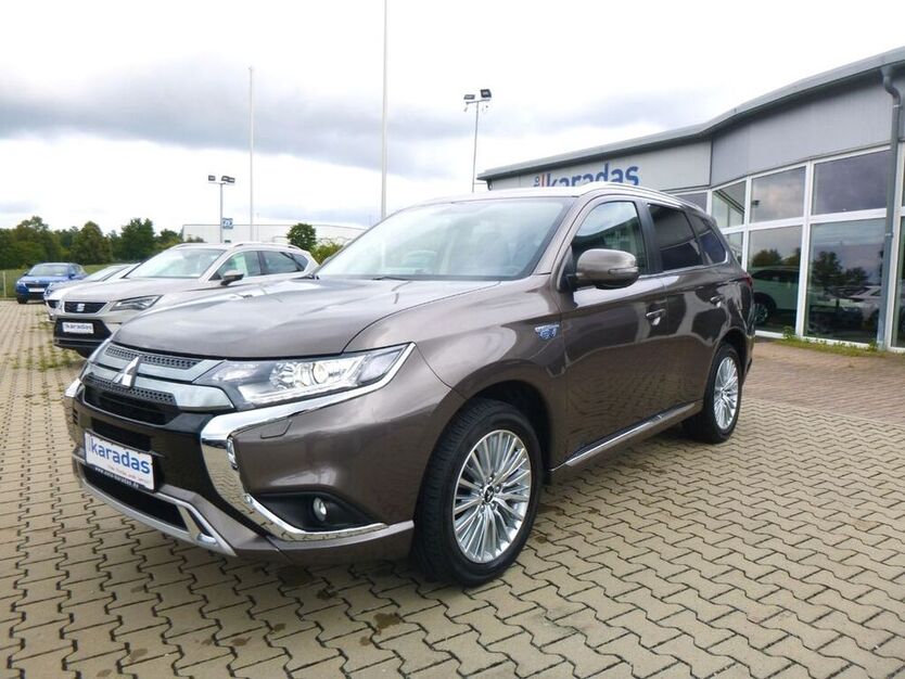 Plug-in Hybrid Outlander
