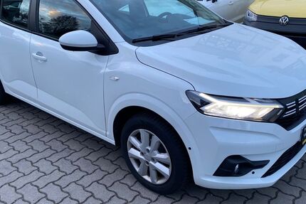 Dacia Sandero 61.740 km 11.690 &euro; Zwickau 08058