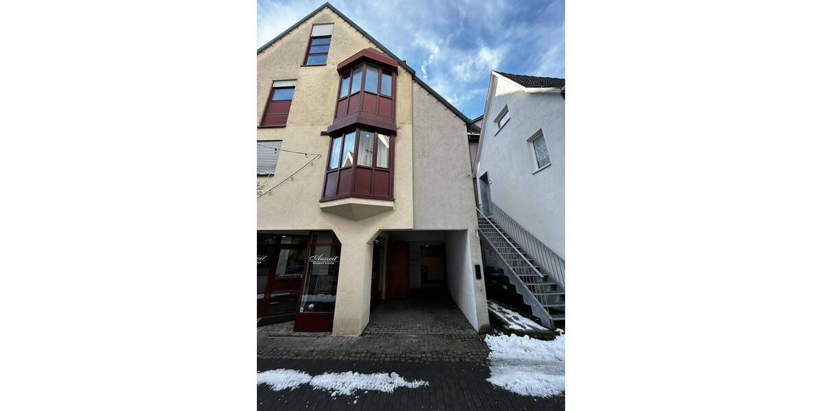 Etagenwohnung Kirchheim-Teck Kirchheim - 4 Zimmer, 103 m&sup2;, 370.000&euro; | Angebot:25984613