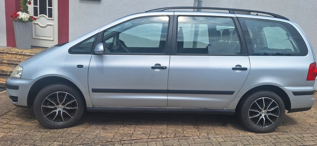 VW Sharan 296.000 km 2.990 &euro; Bockenem 31167