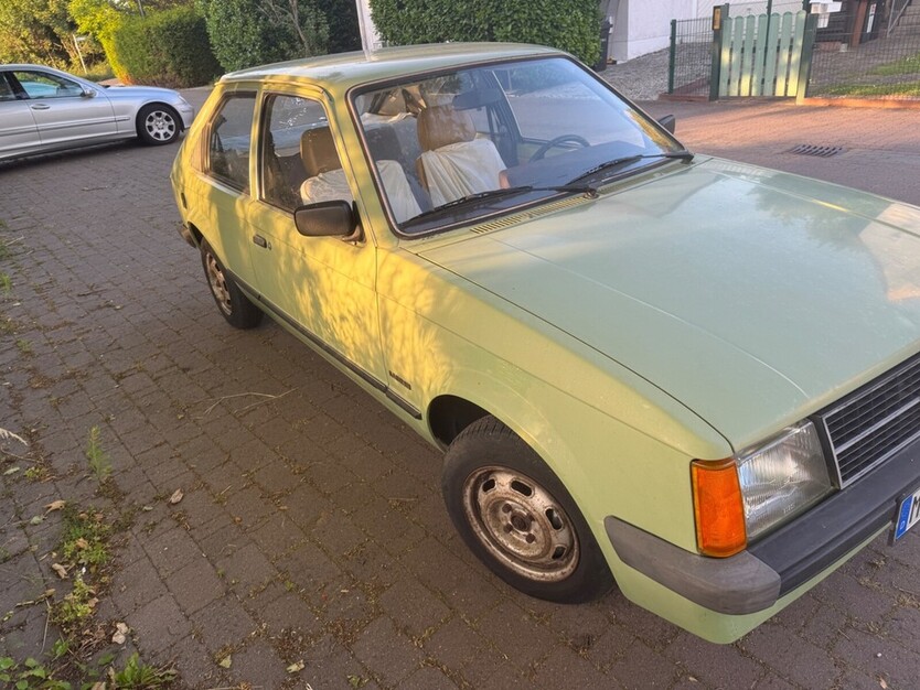 Opel Kadett D 68.016 km 2.999 € Sörgenloch 55270