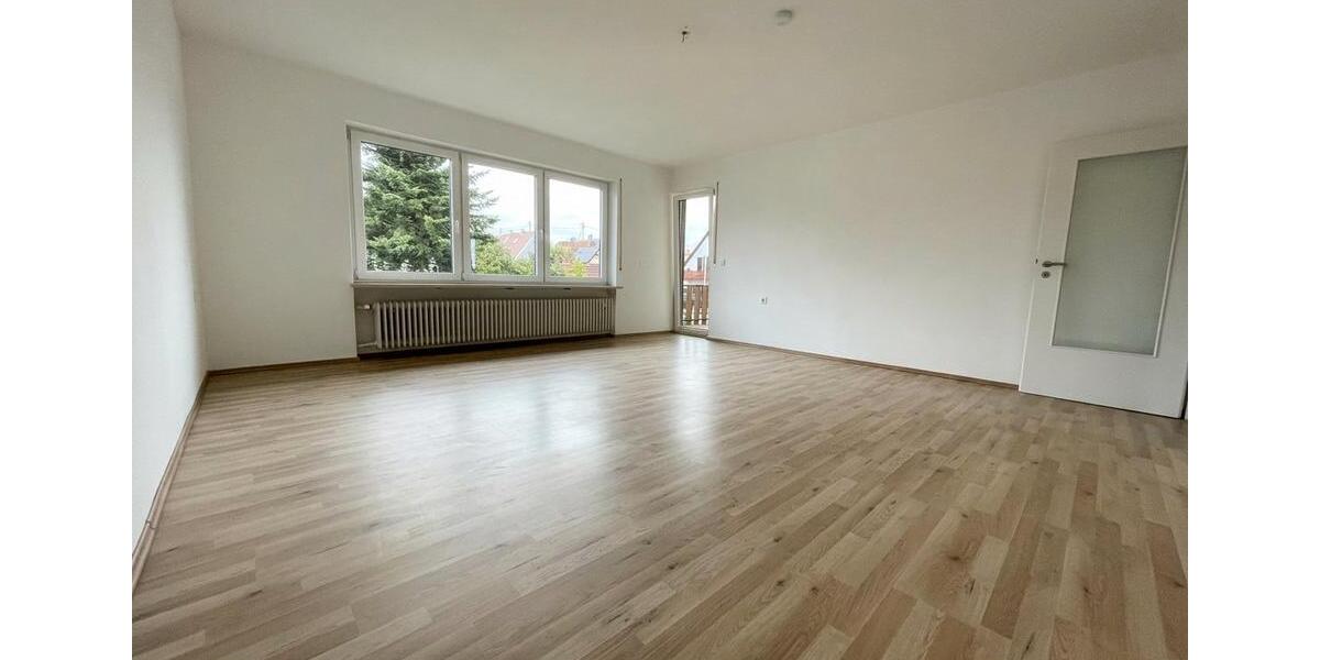 Etagenwohnung Vierkirchen - 4 Zimmer, 110 m&sup2;, 1.420&euro; | Angebot:26396883