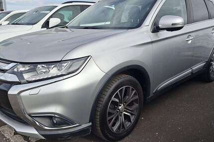 Mitsubishi Outlander 80.200 km 20.990 € Hamburg 22047