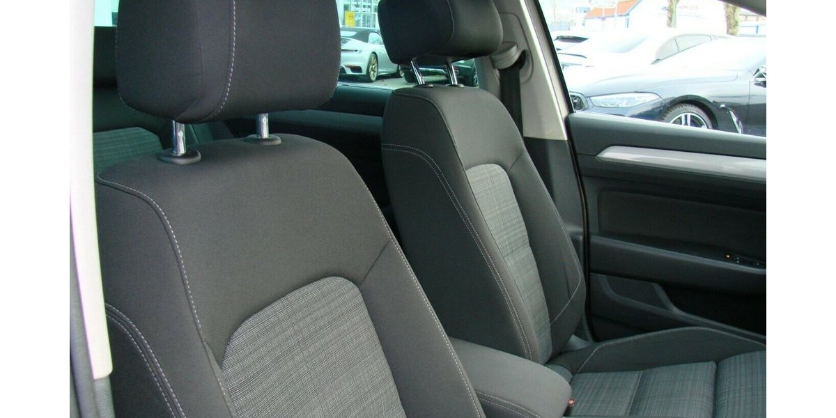 VW Passat 2.0TDi Business Panorama ACC IQ.Light 141.589 km 17.980 &euro; Falkensee 14612