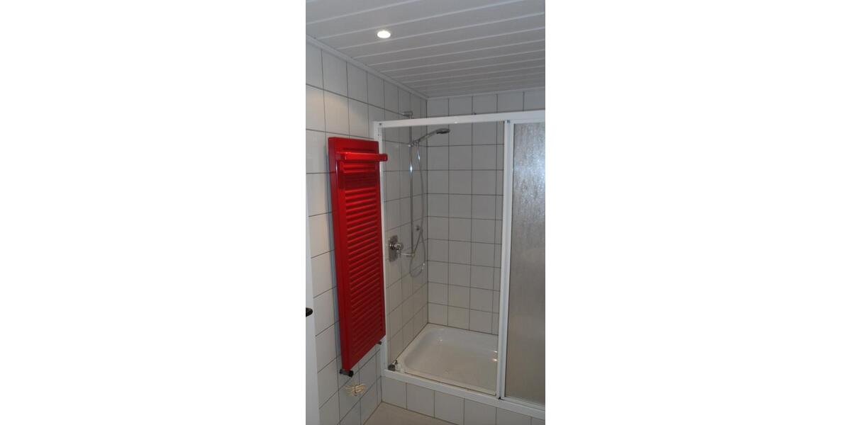 Etagenwohnung Schloß Holte-Stukenbrock Stukenbrock - 2 Zimmer, 83 m&sup2;, 750&euro; | Angebot:25418570