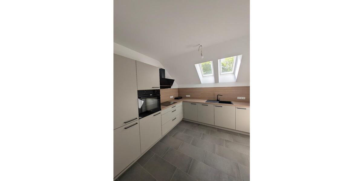 Etagenwohnung Lübbecke - 3 Zimmer, 86 m&sup2;, 989&euro; | Angebot:26332886