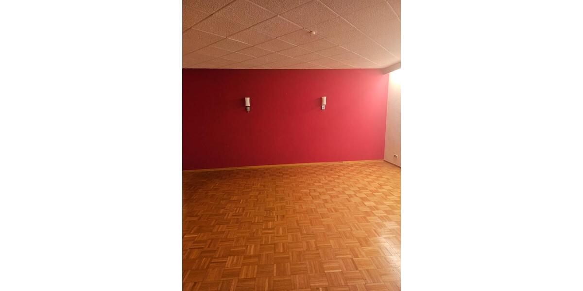 Einfamilienhaus Wallerfangen - 15 Zimmer, 250 m&sup2;, 275.000&euro; | Angebot:26888785