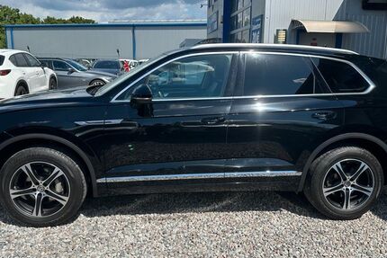 VW Touareg 120.000 km 31.800 &euro; Alteglofsheim bei Regensburg 93087