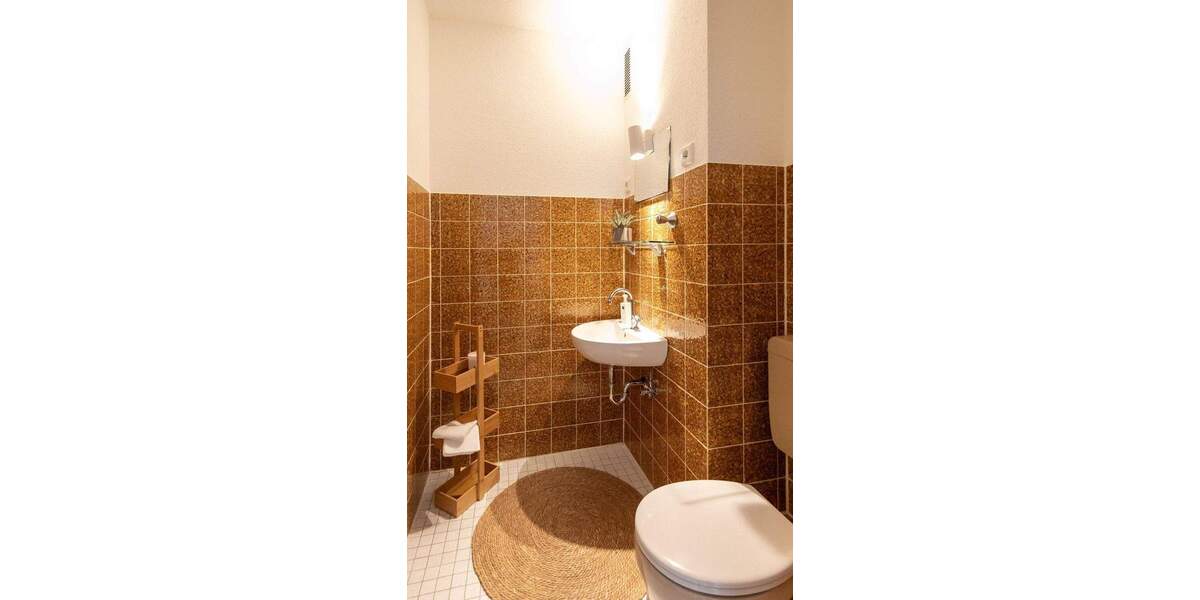 Etagenwohnung Neuss / Rosellerheide Rosellen - 4 Zimmer, 111 m&sup2;, 320.000&euro; | Angebot:24779034