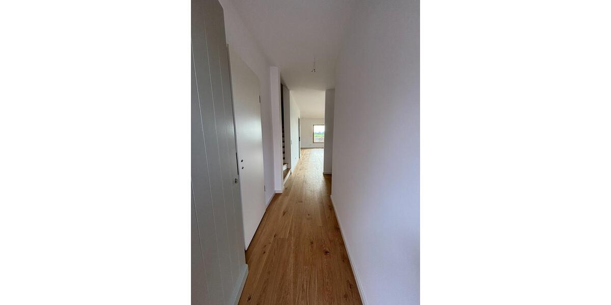 Isernhagen: Reihenhaus zur Miete – Komfort & moderne Ausstattung 4 zimmer