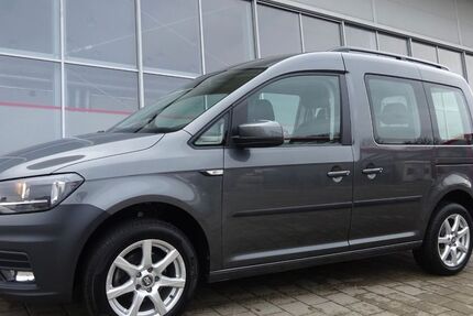 VW Caddy 85.013 km 17.490 &euro; Steißlingen 78256