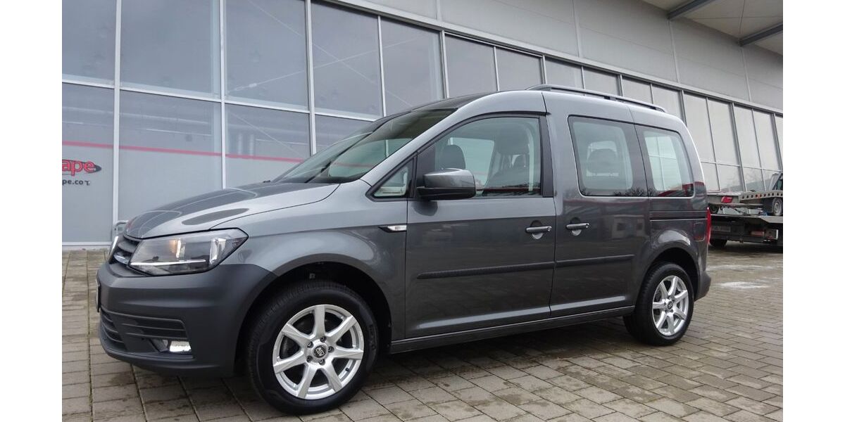VW Caddy 85.013 km 17.490 &euro; Steißlingen 78256