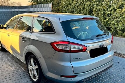 Ford Mondeo 214.000 km 3.500 &euro; Brietlingen 21382