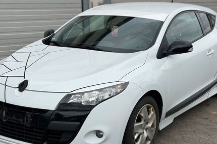 Renault Megane 143.013 km 2.400 &euro; Fulda 36100