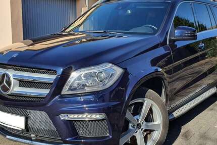 Mercedes-Benz GL 350 162.000 km 33.000 € Bonn 53123