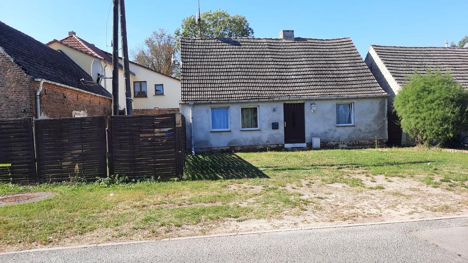 Haus mit Scheune zu verkaufen