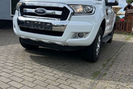 Ford Ranger 203.000 km 14.500 &euro; Salzgitter 38259