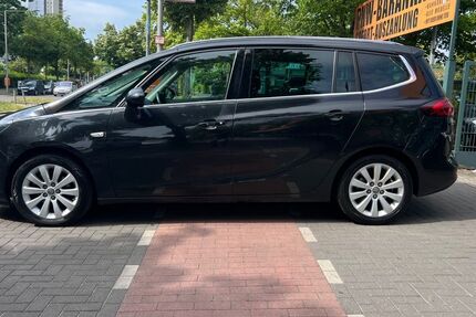 Opel Zafira 185.000 km 7.990 &euro; Berlin 12353
