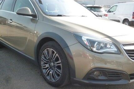 Opel Insignia 121.200 km 8.900 &euro; Steißlingen 78256