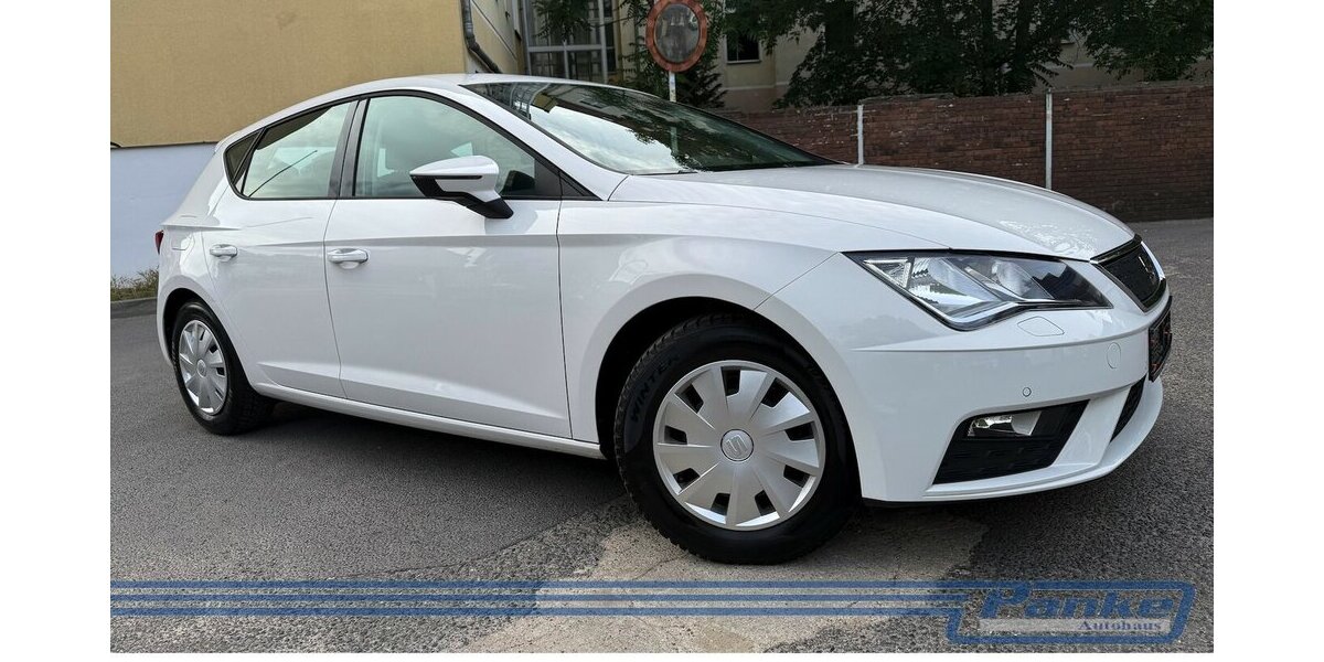 Seat Leon FR Alcantara Navi Sitzheizung SR/WR 85.720 km 12.290 &euro; Berlin 13187