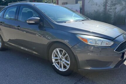 Ford Focus 188.414 km 3.999 € Fellbach 70736