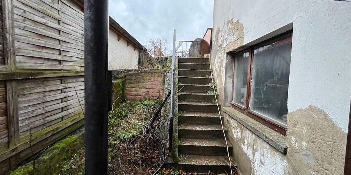 Einfamilienhaus Hüttenrode Hüttenrode - 1 Zimmer, 320 m&sup2;, 160.000&euro; | Angebot:25736667