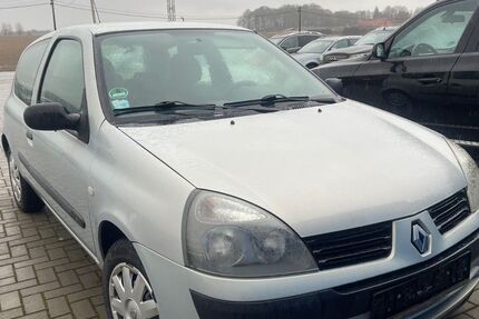 Renault Clio 84.850 km 1.700 &euro; Hornstorf/ Kritzow 23970